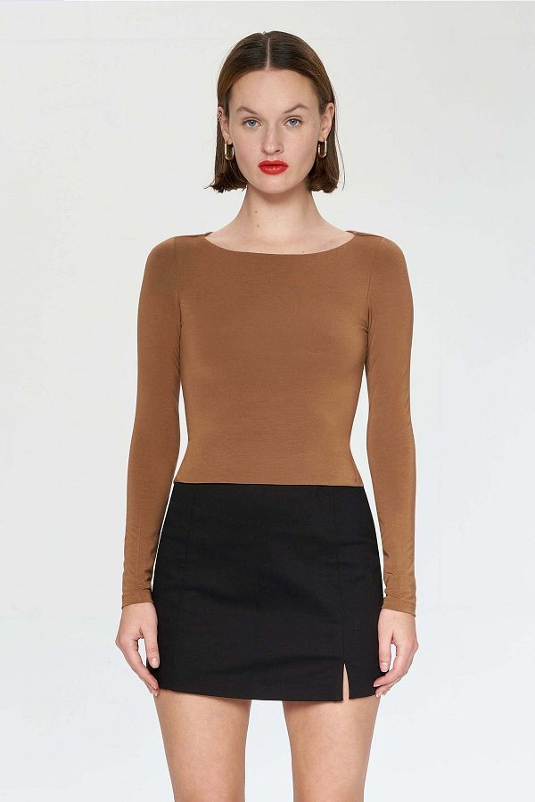IAMNOTBASIC-Riri Top - Brown 1