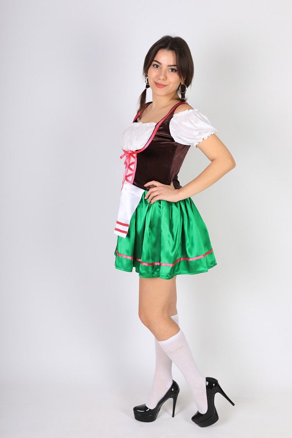 German top girl outfit