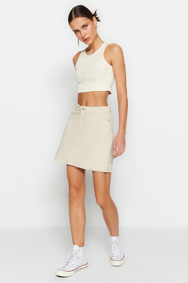 Trendyol Collection-Ecru magas derekú mini farmer szoknya TWOSS23ET00260 1