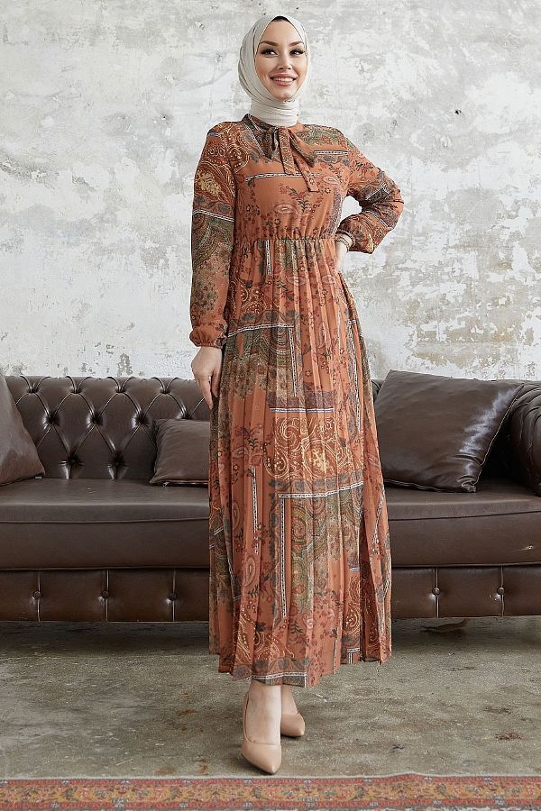 InStyle-Rochie din șifon cu model Paisley Viera cu guler cu curea - gresie 1