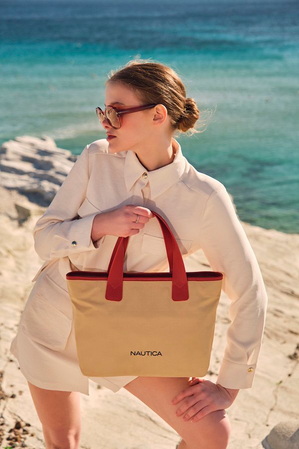 Nautica shoulder bag deals
