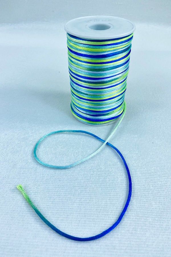 Hobigram-1 mm Floş Satin Ip Ribbon Floss Colier Brăţară Floss Verde Albastru Tonuri Colorate 10 Metri – Floss pentru împletire – 1