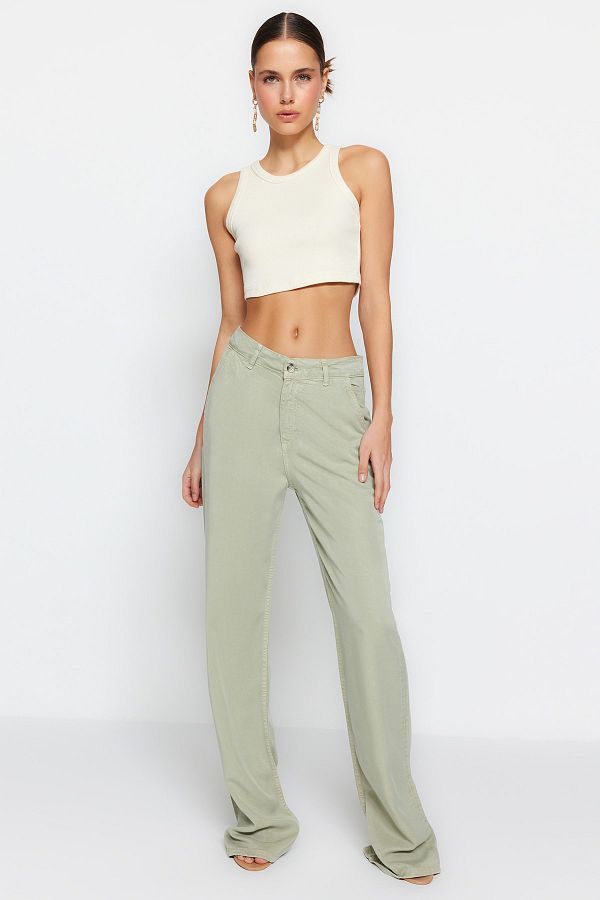 Trendyol Collection-Mint More Sustainable – 100 % Tencel-Jeans mit niedriger Taille und weitem Bein TWOSS23JE00219 1