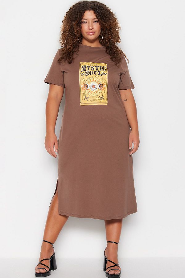Trendyol Curve-Plus Size Brown Knitted Dress - Crew Neck, Print and Slit, 100% Cotton Tbbss23Ah00156 1