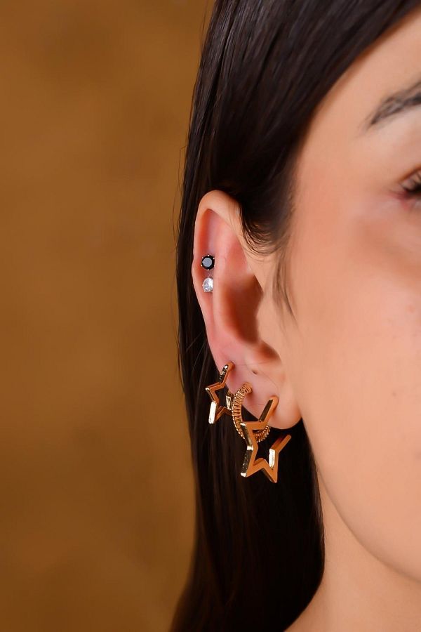 Black earring on sale set