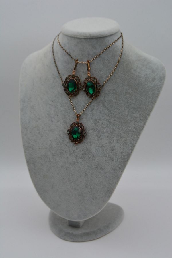 Stoneage-Emerald And Zircon Stone Necklace And Earring Set Set Green 1