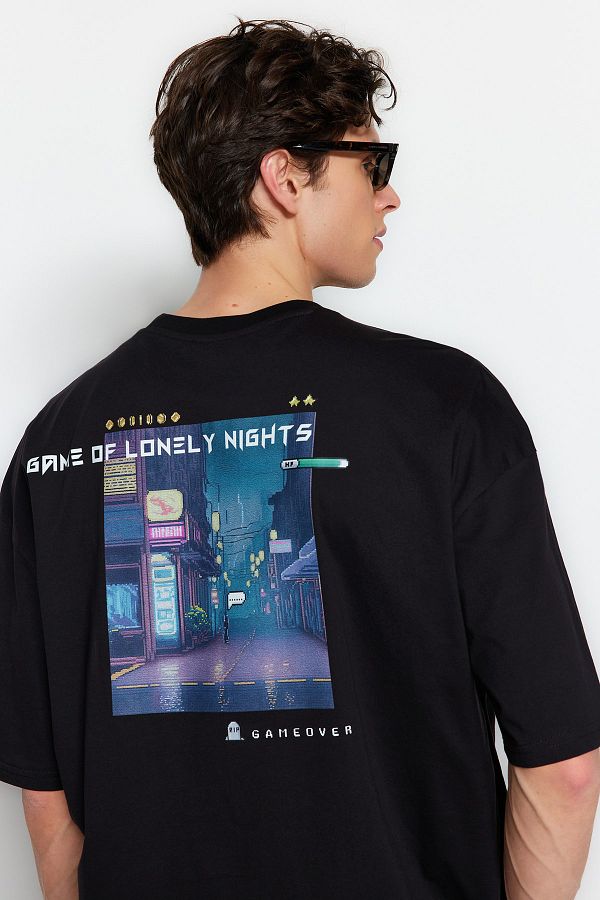 Trendyol Collection-Schwarzes Oversize-T-Shirt aus 100 % Baumwolle mit Game Over-Rückendruck 1
