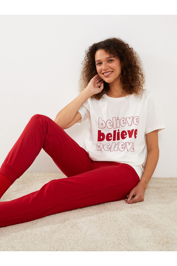 LC Waikiki-Bedrucktes Kurzarm-Pyjama-Set aus Baumwolle mit Rundhalsausschnitt für Damen 1