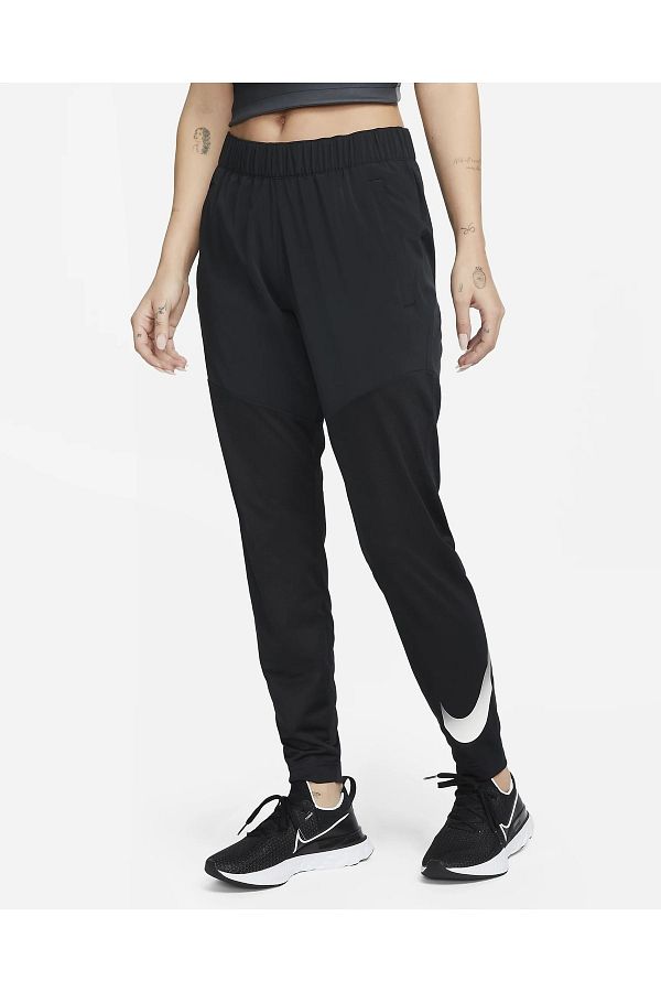 Nike swoosh joggers womens store