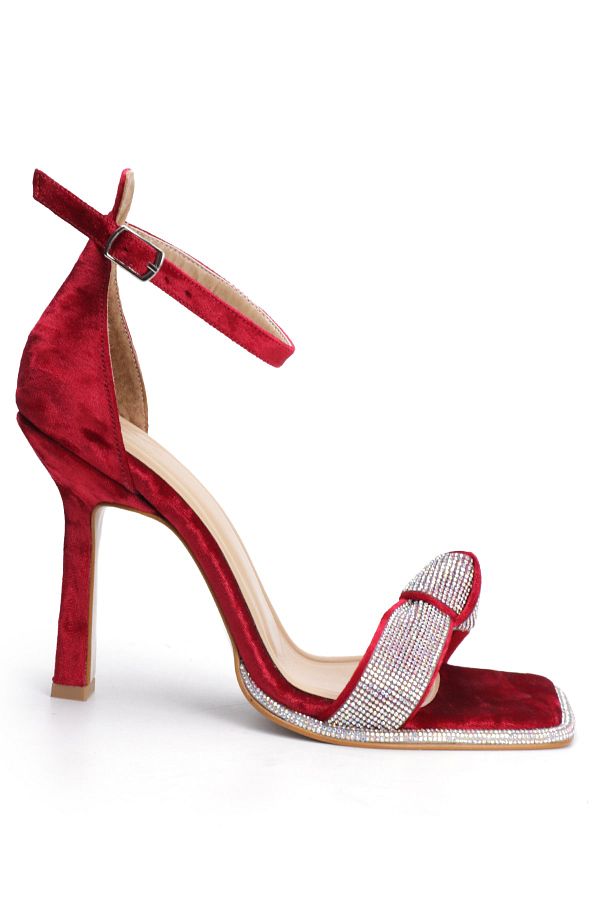 OZ AYAKKABI Red Velvet High Heels Trendyol