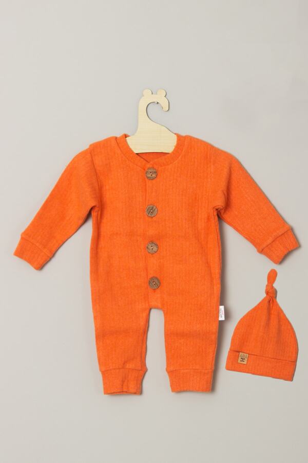 ADABEBEK %100 Pamuk Ahşap Düğmeli Fitilli Tarz Şapkalı Bebek Tulum