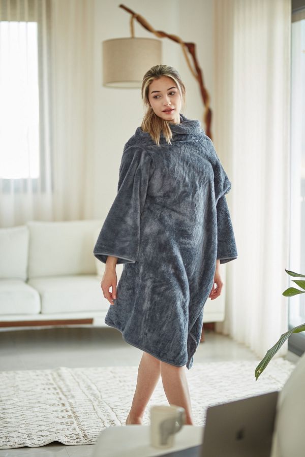 Plush wearable blanket outlet
