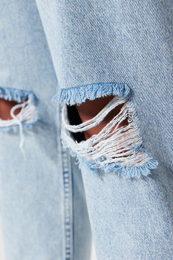 Trendyol Curve Light Blue High Waist Destroy Detailed Mom Fit Jeans TBBSS23CJ00019 Trendyol