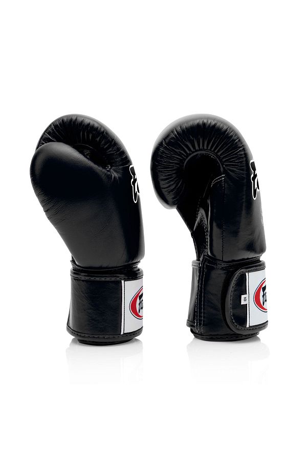 Reeves boxing gloves clearance