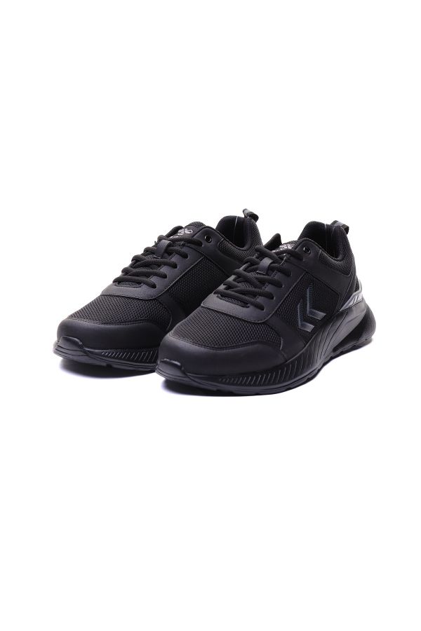 تخفيضات فورية، توفيرات حارة: تسوق الآن حذاء رياضي أسود بخصم 70%!