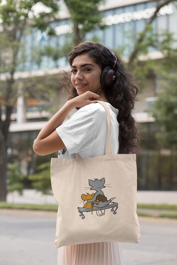Canvas tote bag trend deals