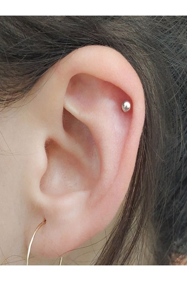 Tragus hole without earring outlet
