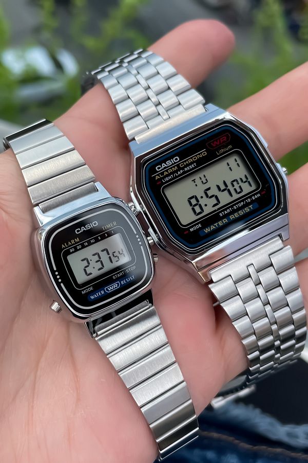 Couple digital watches discount