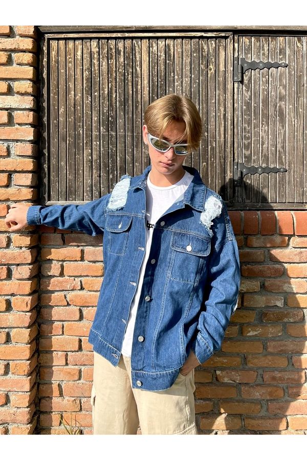 Ripped denim jacket oversized hotsell