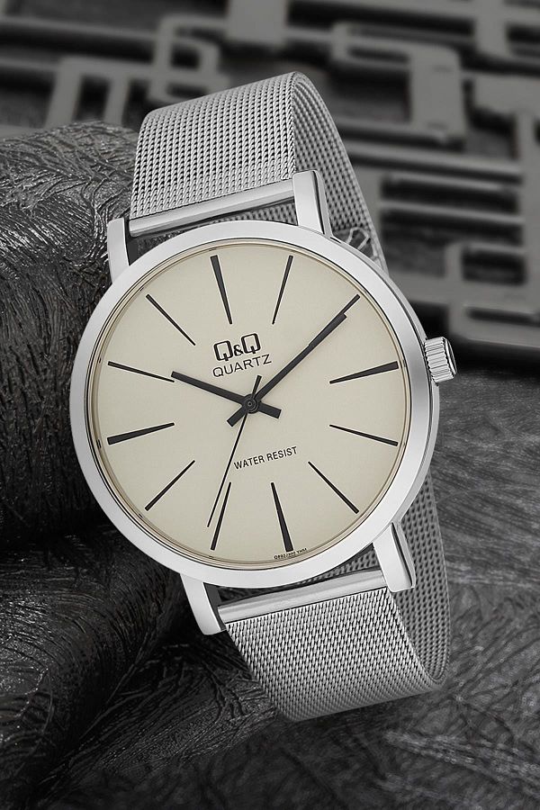 Q&Q-Unisex Wristwatch 3G2200 1