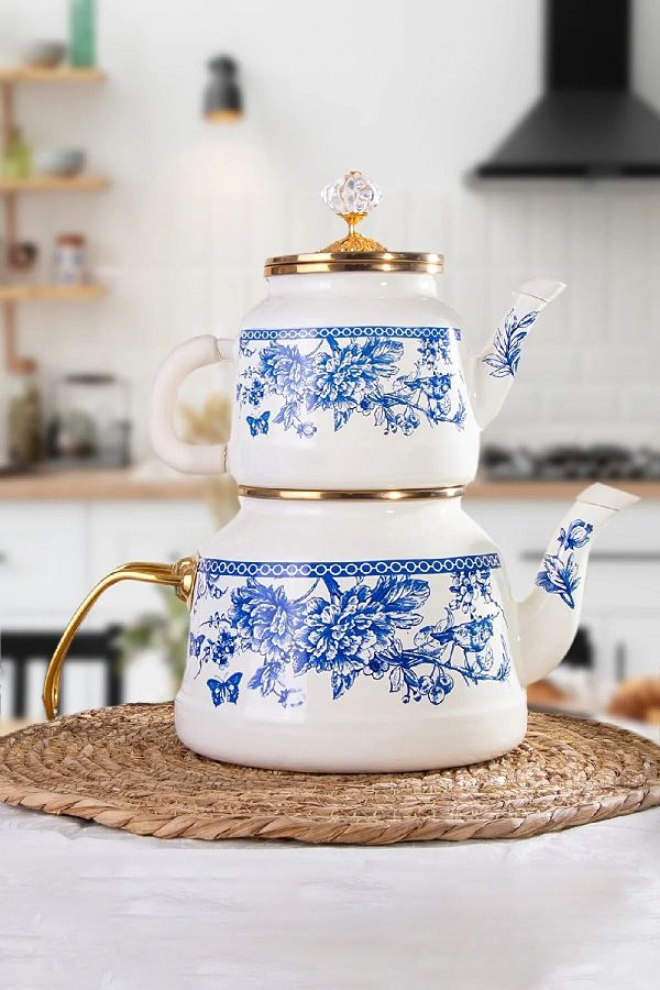 Vintage enamel teapot new arrivals