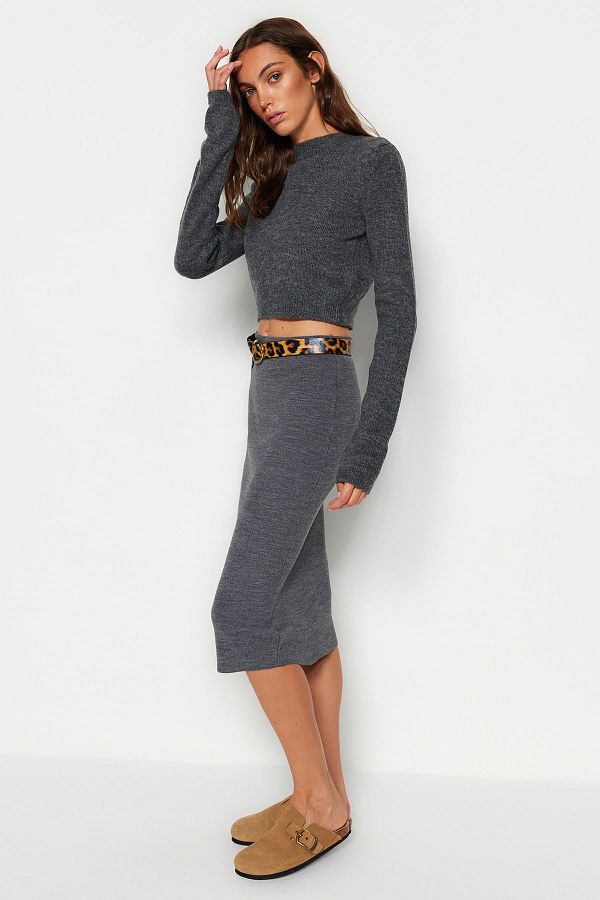 Trendyol Collection-Fustă antracit midi creion Tricotaj TWOAW20DU0006 1