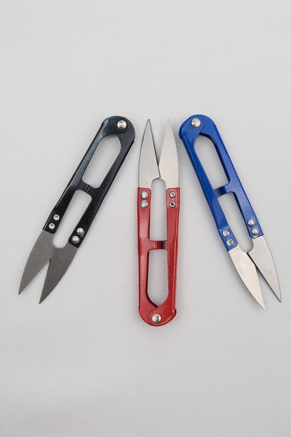 Prestij Boncuk-Professional Thread Cleaning Scissors with 1 Sharp Blade - Durable Ergonomic Design 1