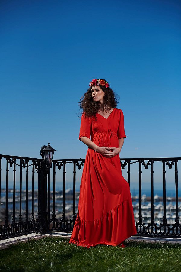 Lyn Devon MIRANDA V Neck Red Evening Dress Maternity Dress with Breastfeeding Features Trendyol