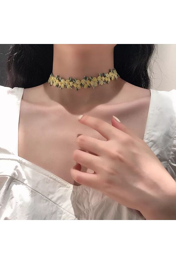 Prom choker necklace hotsell