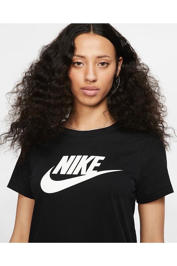Nike sportswear outlet t shirt basic