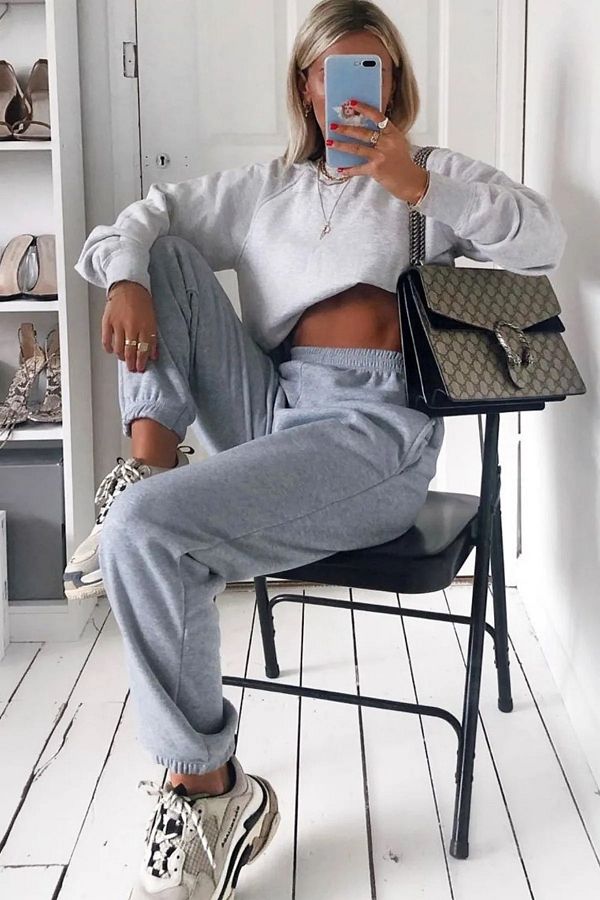 Loose fit tracksuit hotsell