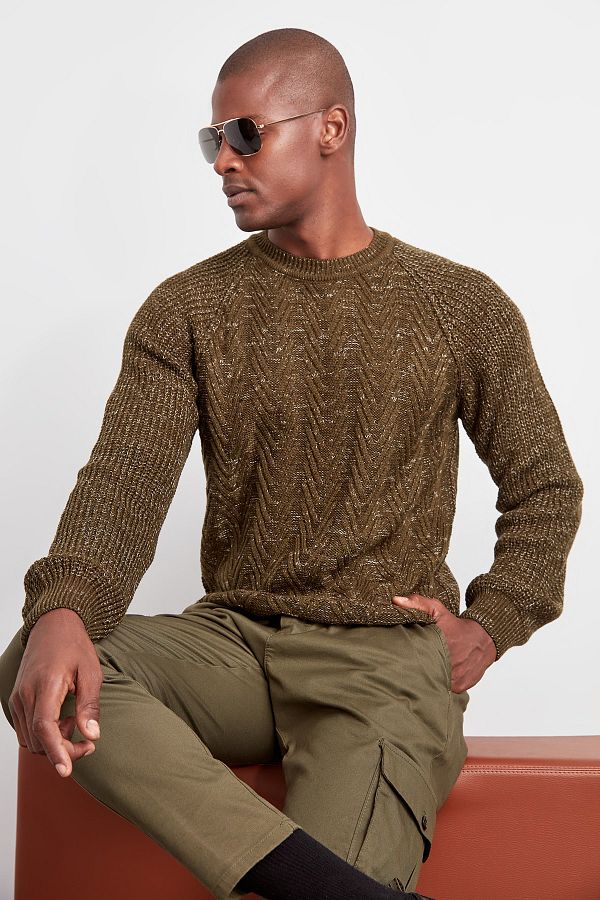 Trendyol Collection-Khakifarbener Slim-Fit-Strickpullover mit Rundhalsausschnitt – TMNAW20MG0029 1