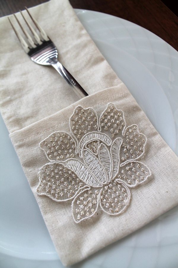 Emtory Home-6 Pieces Decorative Chic Lacy Cutlery Serving Presentation 1