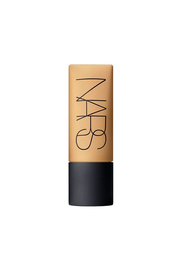 Nars-Soft Matte Smoothing Mattifying Foundation That Keeps Completely Skin Moist 1