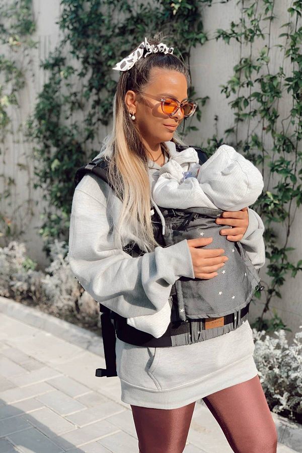 Baby carrier for 4 year old online