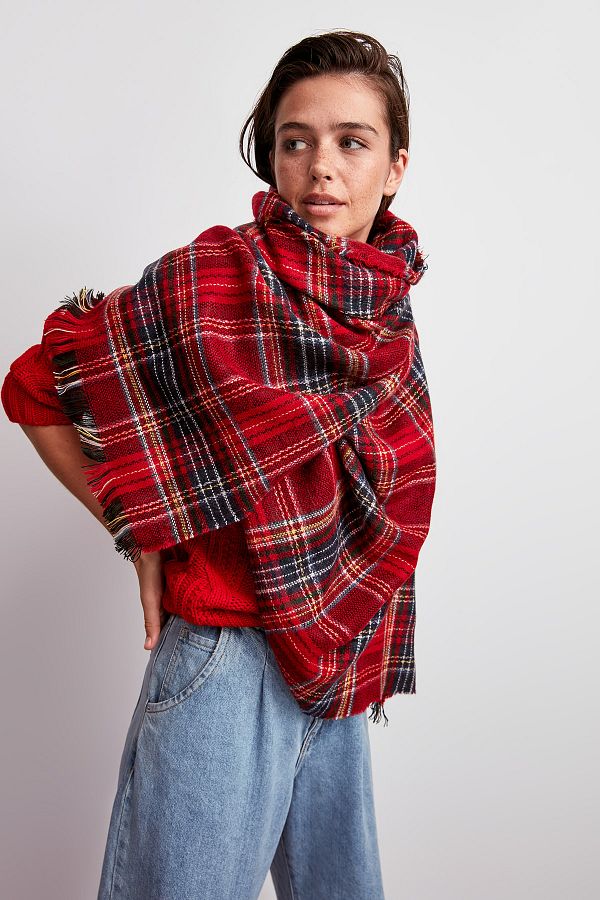 Trendyol Collection-Roter weicher strukturierter karierter Schal TWOAW20AT0040 1