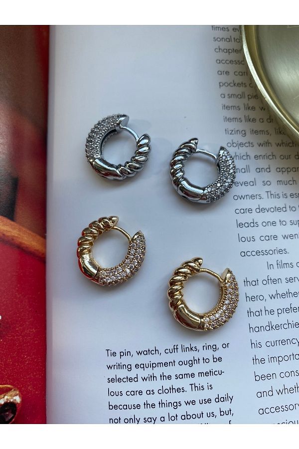 Used gold earrings outlet