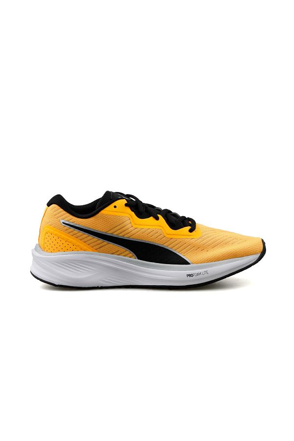 Puma Walking Shoes Yellow Flat Trendyol