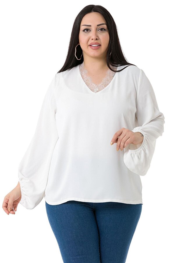 DISENTIS MODEST Plus Size White Blouse with Lace Collar and Wide