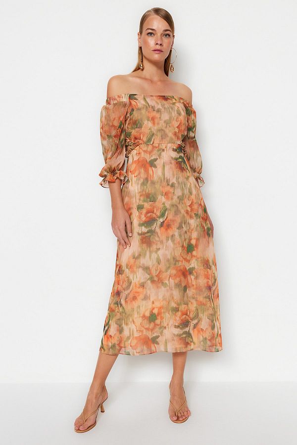 Trendyol Collection-A-vonalú Carmen nyakú - narancssárga virágmintás sifon maxi ruha TWOSS23EL02422 1