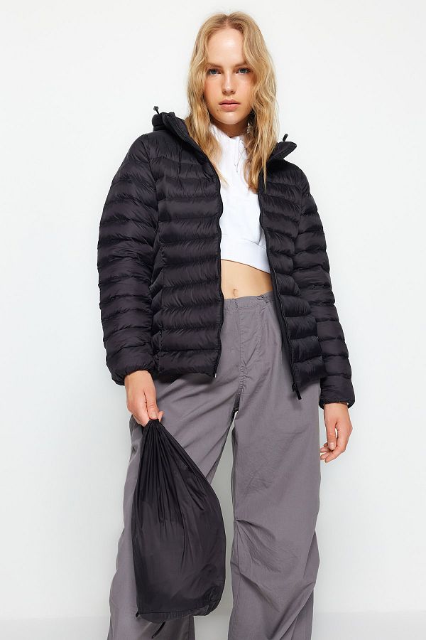 Foldable winter jacket cheap