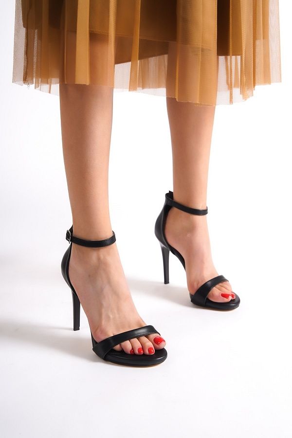 Modabuymus-Women's Black Platform Heeled Single Strap Shoes Pirlx 1