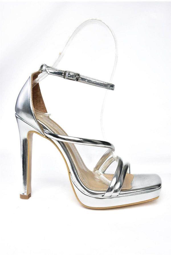 Metallic evening shoes hotsell