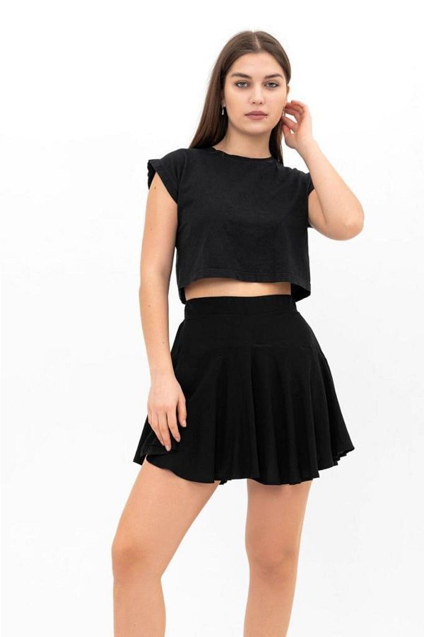 ubmbutik-Pantaloni scurti cu aspect de fustă Fusta scurtă neagră cu talie elastică 1