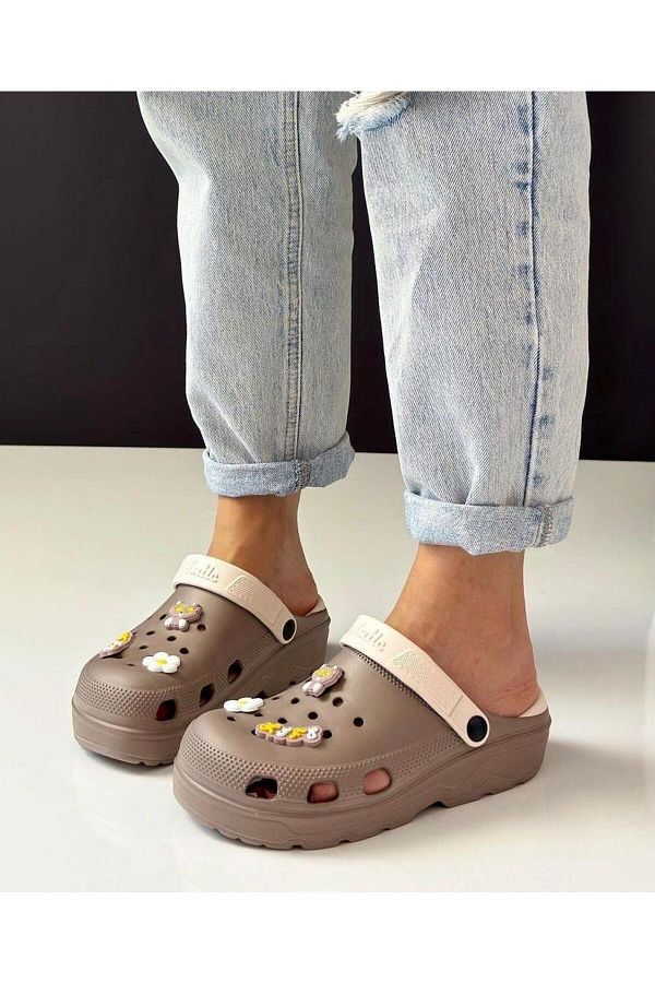 mustey-Eva Closed Front Double Sole Garden Bathroom Hospital Cook Slippers Cross Slippers Model 1