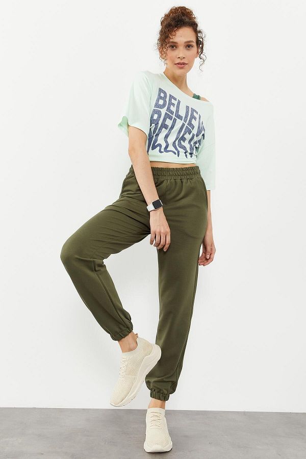 Tight Lady Women s Khaki Elastic Leg Classic Tracksuit Bottom Trendyol