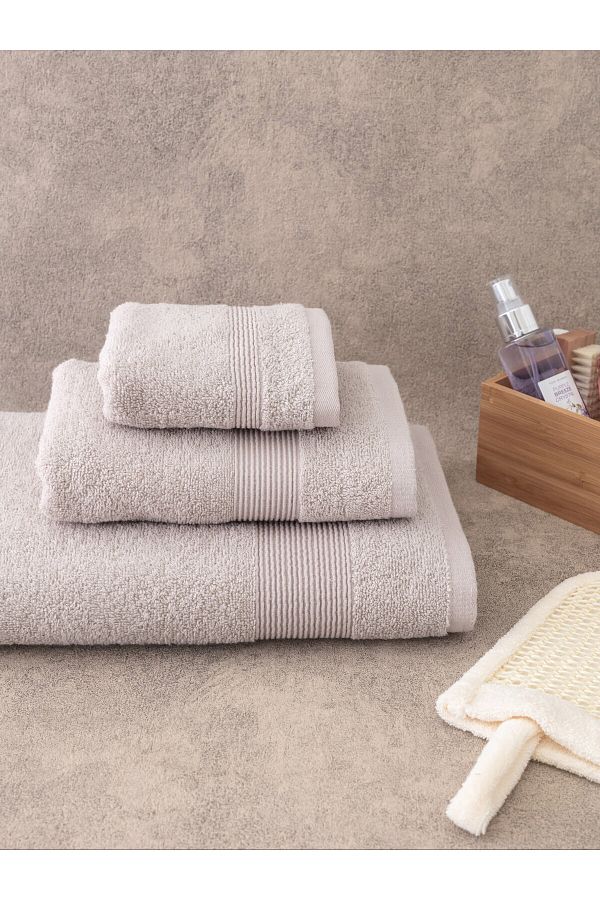 LC Waikiki-Einfarbiges Badetuch-Set, 3-teilig 1