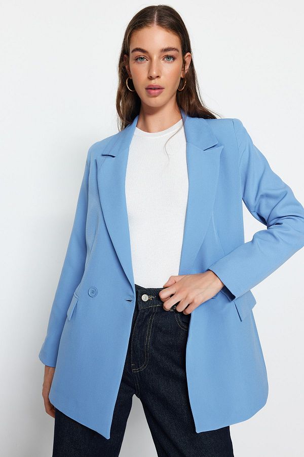 Trendyol Collection-Dunkelblaue, normal gefütterte, zweireihige Blazerjacke aus Webstoff TWOSS20CE0059 1