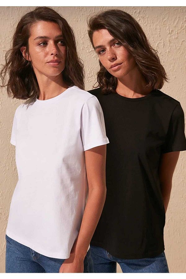 Tight Lady 100 organic cotton 2 pack Soft Touch women s t shirt black and white crew neck knitted combed cotton t shirt Trendyol