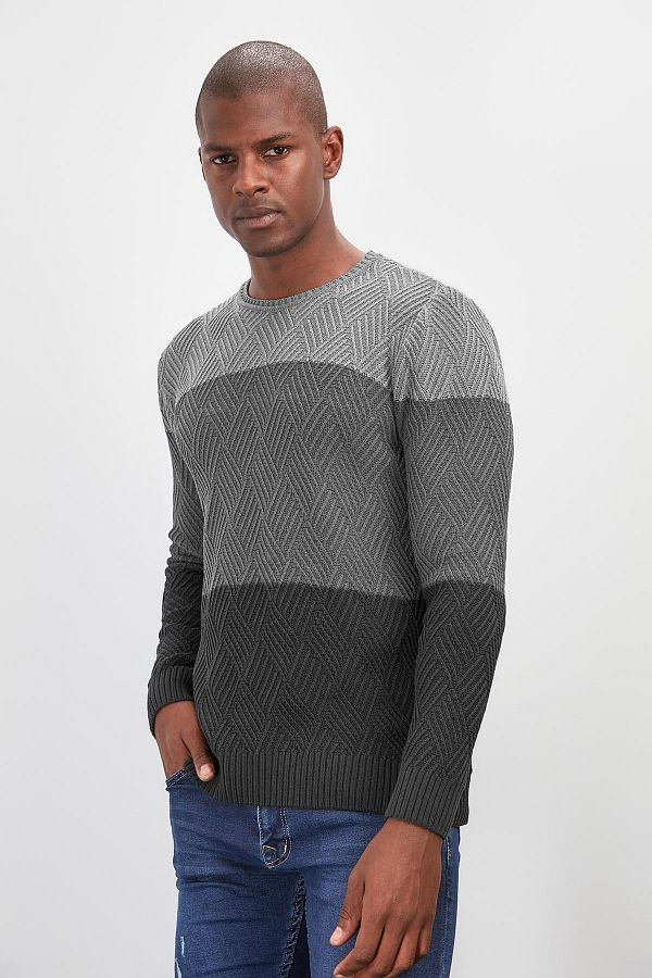 Trendyol Collection-Anthrazitfarbener normaler Radsportpullover – Color Block Block KMNAW20LS0026 1